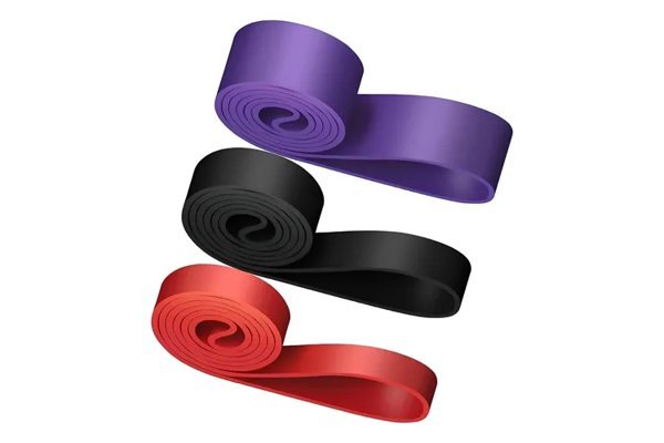 Kit de três super bands de látex nas cores roxo, preto e vermelho